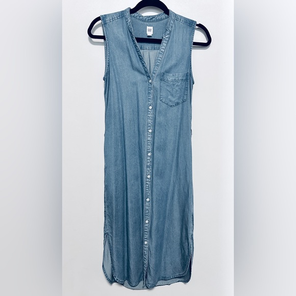 Gap Sleeveless Denim Dress - Picture 3 of 6